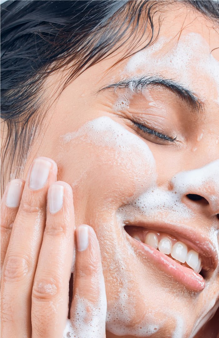 <strong>Fresh Daily Tikta Moringa Vit C Gel Face Wash</strong> <br><i>for All Skin Types</i> - Nat Habit