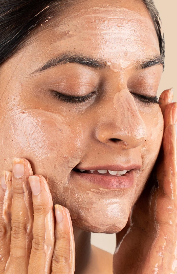 <strong>Masoor Dal Tikta <br>Face Wash</strong> <br><i>for All Skin Types</i><br><i>Grandma's Favourite</i> - Nat Habit
