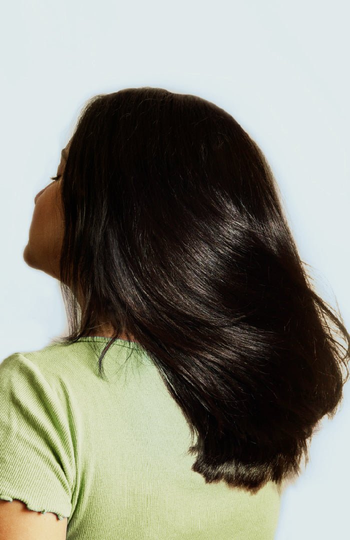 <strong>Olive Almond Vit-E Winter Hair Oil</strong> <br><i>Light Non-Sticky Nourishment</i> - Nat Habit